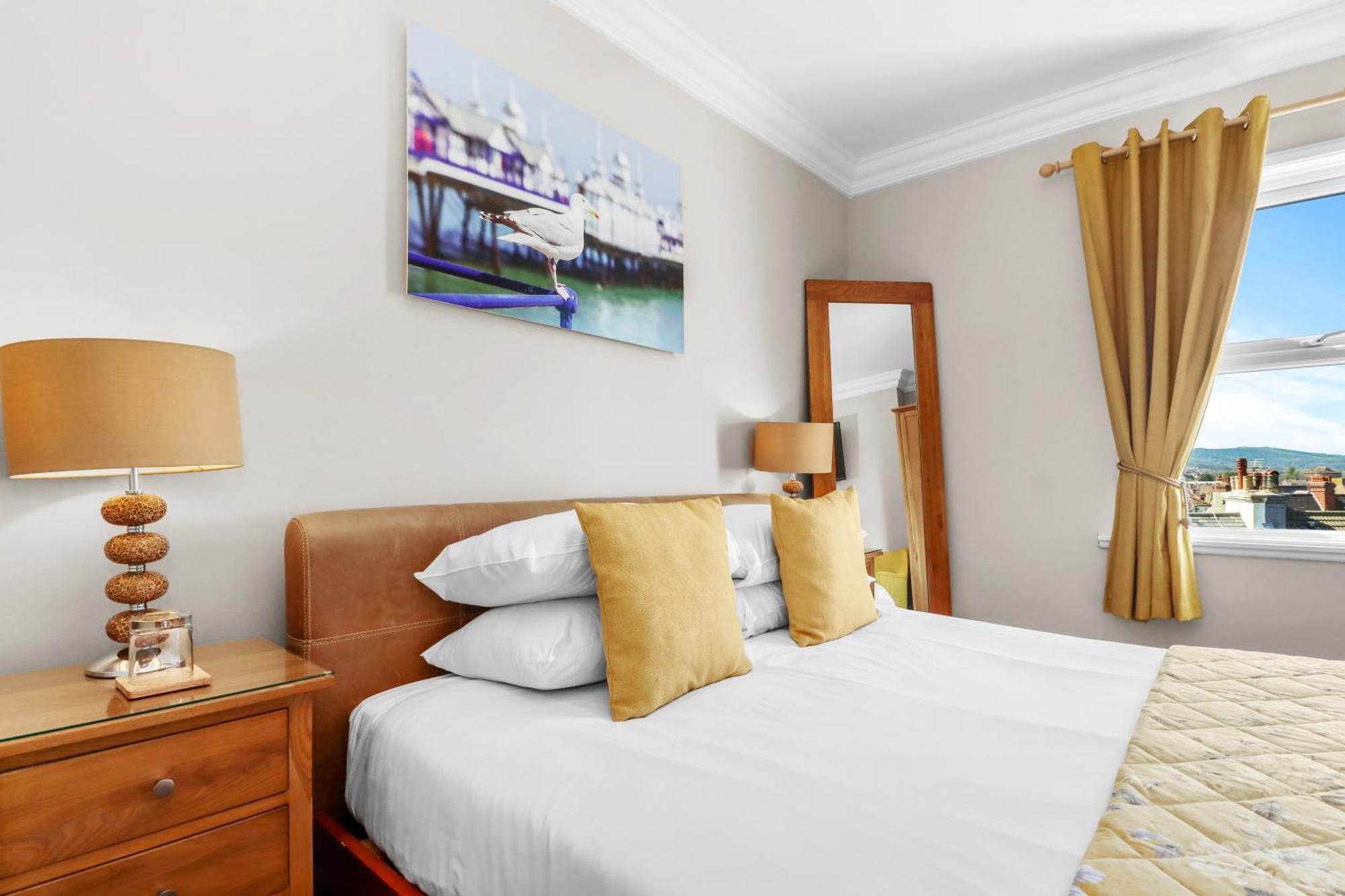 Beach Front Guest House Eastbourne Room photo